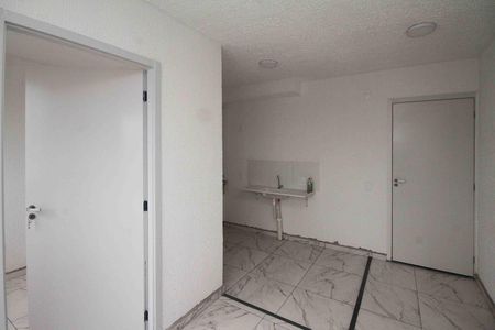 Sala de apartamento para alugar com 2 quartos, 32m² em Parque São Lourenço, São Paulo