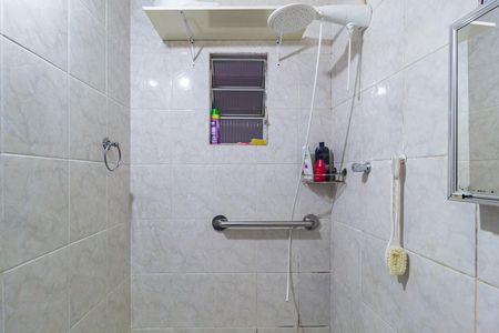Casa à venda com 112m², 3 quartos e 2 vagas Casa à venda com 112m², 3 quartos e 2 vagasBanheiro - Área de Serviço