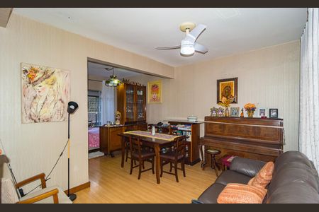 Sala de casa à venda com 3 quartos, 112m² em Ponte Pequena, São Paulo