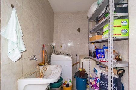 Casa à venda com 112m², 3 quartos e 2 vagas Casa à venda com 112m², 3 quartos e 2 vagasÁrea de Serviço