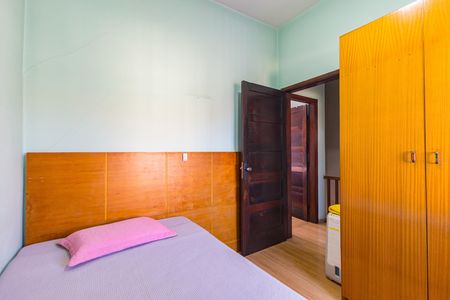 Casa à venda com 112m², 3 quartos e 2 vagas Casa à venda com 112m², 3 quartos e 2 vagasQuarto 1