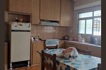 Casa à venda com 4 quartos, 169m² em Jardim Vila Formosa, São Paulo