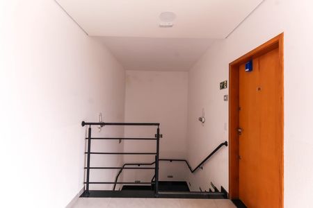 Studio para alugar com 25m², 1 quarto e sem vagaEscada