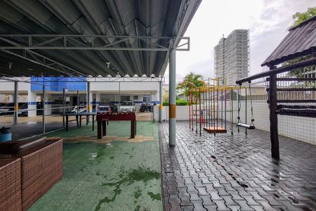 Apartamento para alugar com 65m², 3 quartos e 1 vaga Apartamento para alugar com 65m², 3 quartos e 1 vagaÁrea comum - Playground