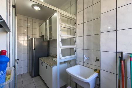 Apartamento para alugar com 65m², 3 quartos e 1 vaga Apartamento para alugar com 65m², 3 quartos e 1 vagaÁrea de Serviço