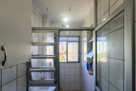 Apartamento para alugar com 65m², 3 quartos e 1 vaga Apartamento para alugar com 65m², 3 quartos e 1 vagaÁrea de Serviço