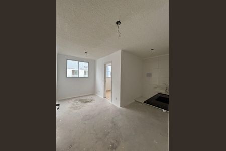 Sala de apartamento à venda com 2 quartos, 36m² em Jardim São Luís, São Paulo