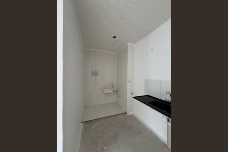 Cozinha de apartamento à venda com 2 quartos, 36m² em Jardim São Luís, São Paulo