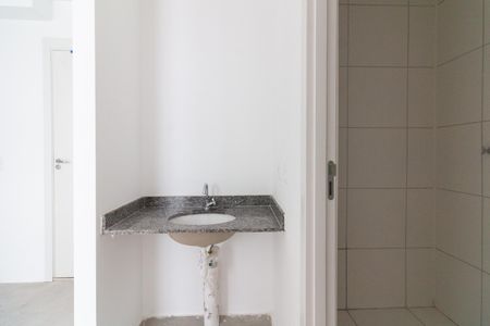 Apartamento à venda com 35m², 2 quartos e sem vaga Apartamento à venda com 35m², 2 quartos e sem vagaBanheiro