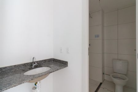Apartamento à venda com 35m², 2 quartos e sem vaga Apartamento à venda com 35m², 2 quartos e sem vagaBanheiro