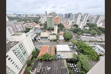 Apartamento para alugar com 34m², 1 quarto e sem vaga Apartamento para alugar com 34m², 1 quarto e sem vagaVista