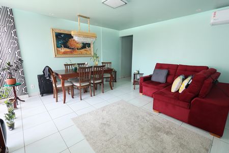 Sala de apartamento à venda com 2 quartos, 70m² em Residencial Eldorado, Goiânia