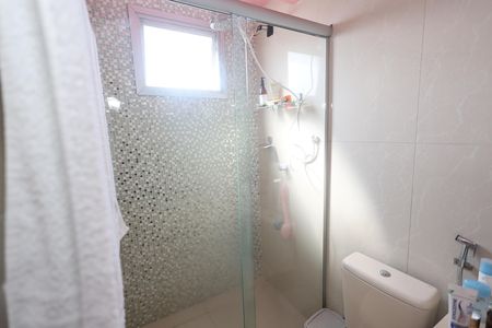Apartamento à venda com 70m², 2 quartos e 1 vagaBanheiro do Quarto 2