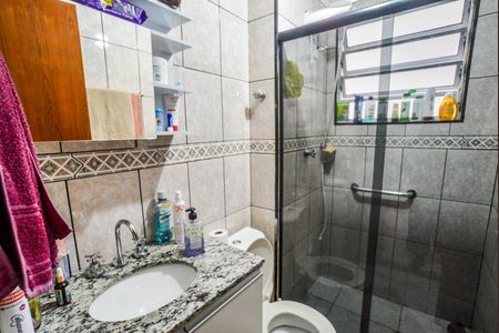 Apartamento à venda com 52m², 2 quartos e 1 vaga Apartamento à venda com 52m², 2 quartos e 1 vagaBanheiro