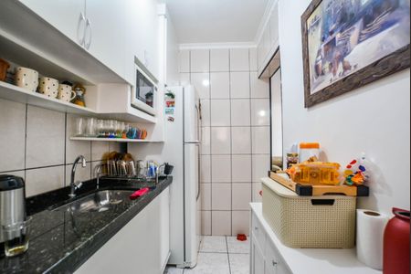 Apartamento à venda com 52m², 2 quartos e 1 vaga Apartamento à venda com 52m², 2 quartos e 1 vagaCozinha e Área de Serviço