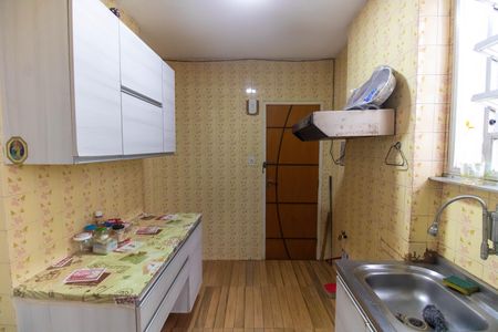 Apartamento para alugar com 75m², 2 quartos e 1 vagaCozinha