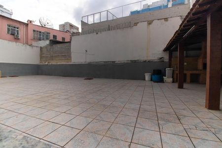Apartamento para alugar com 75m², 2 quartos e 1 vagaÁrea comum