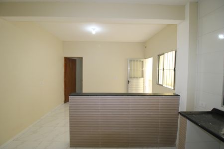 Casa para alugar com 45m², 1 quarto e sem vagaSala / Cozinha