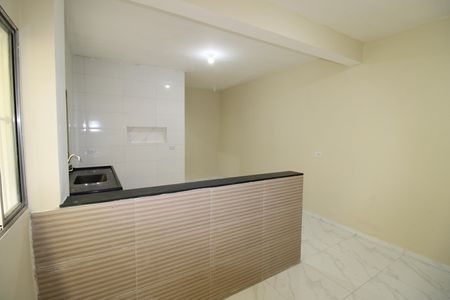 Casa para alugar com 45m², 1 quarto e sem vagaSala / Cozinha