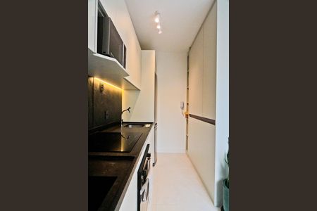Apartamento à venda com 48m², 1 quarto e 1 vaga Apartamento à venda com 48m², 1 quarto e 1 vagaCozinha e Área de Serviço