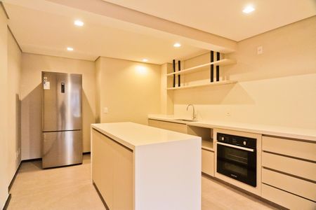 Apartamento à venda com 48m², 1 quarto e 1 vaga Apartamento à venda com 48m², 1 quarto e 1 vagaÁrea comum - Salão de festas