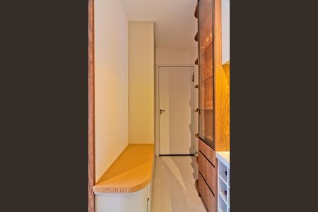 Apartamento à venda com 48m², 1 quarto e 1 vaga Apartamento à venda com 48m², 1 quarto e 1 vagaSala