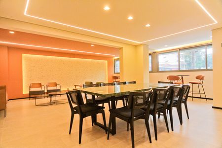 Apartamento à venda com 48m², 1 quarto e 1 vaga Apartamento à venda com 48m², 1 quarto e 1 vagaÁrea comum - Salão de festas
