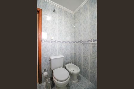 Apartamento para alugar com 138m², 3 quartos e 1 vaga Apartamento para alugar com 138m², 3 quartos e 1 vagaBanheiro 1