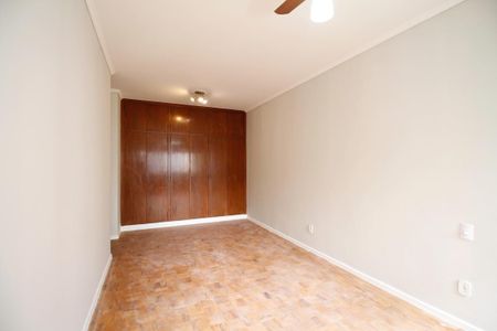 Apartamento para alugar com 138m², 3 quartos e 1 vaga Apartamento para alugar com 138m², 3 quartos e 1 vagaQuarto 3