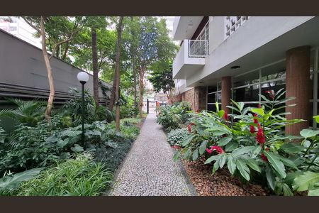 Apartamento para alugar com 138m², 3 quartos e 1 vaga Apartamento para alugar com 138m², 3 quartos e 1 vagaEntrada do Prédio