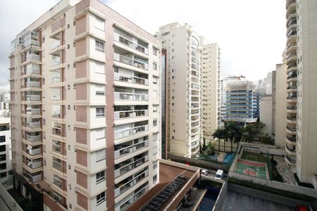 Apartamento para alugar com 138m², 3 quartos e 1 vaga Apartamento para alugar com 138m², 3 quartos e 1 vagaVista do Quarto 2
