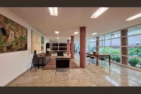 Apartamento para alugar com 138m², 3 quartos e 1 vaga Apartamento para alugar com 138m², 3 quartos e 1 vagaÁrea Comum - Salão de Festas