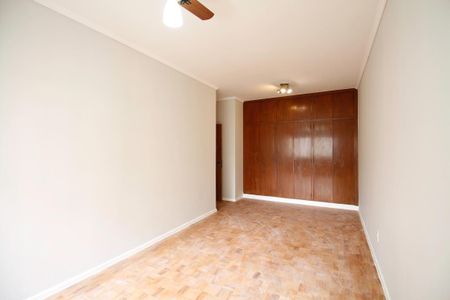 Apartamento para alugar com 138m², 3 quartos e 1 vaga Apartamento para alugar com 138m², 3 quartos e 1 vagaQuarto 3