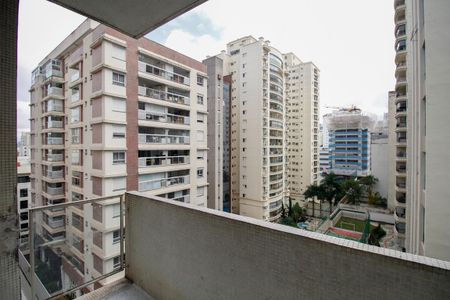 Apartamento para alugar com 138m², 3 quartos e 1 vaga Apartamento para alugar com 138m², 3 quartos e 1 vagaVaranda da Sala de Estar e Jantar