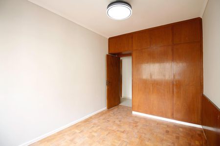 Apartamento para alugar com 138m², 3 quartos e 1 vaga Apartamento para alugar com 138m², 3 quartos e 1 vagaQuarto 2