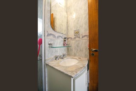 Apartamento para alugar com 138m², 3 quartos e 1 vaga Apartamento para alugar com 138m², 3 quartos e 1 vagaBanheiro 2