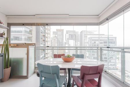 Varanda de apartamento para alugar com 1 quarto, 49m² em Pinheiros, São Paulo