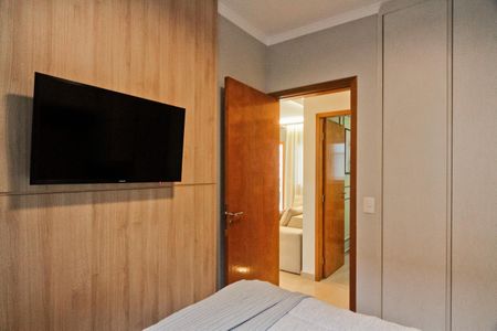 Apartamento à venda com 47m², 2 quartos e 1 vagaQuarto 2