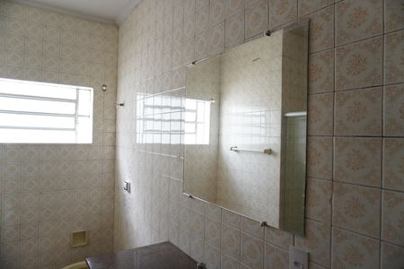 Casa para alugar com 200m², 3 quartos e 4 vagasBanheiro da Suíte