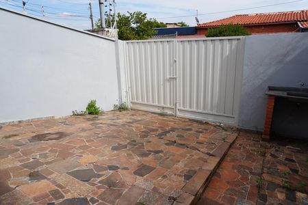 Casa para alugar com 200m², 3 quartos e 4 vagasQuintal