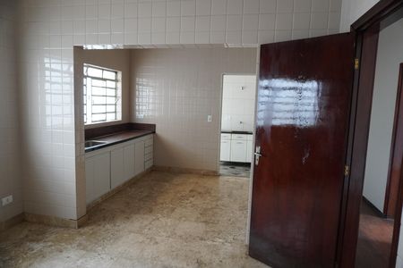 Casa para alugar com 200m², 3 quartos e 4 vagasCozinha