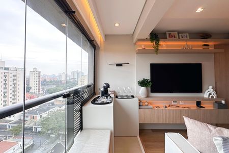 Apartamento à venda com 52m², 2 quartos e 1 vagaSacada