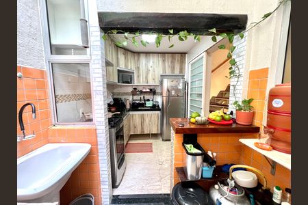 Casa de condomínio para alugar com 78m², 2 quartos e 1 vaga Casa de condomínio para alugar com 78m², 2 quartos e 1 vagaCozinha e Área de Serviço