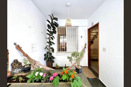 Casa de condomínio para alugar com 78m², 2 quartos e 1 vaga Casa de condomínio para alugar com 78m², 2 quartos e 1 vagaHall de entrada