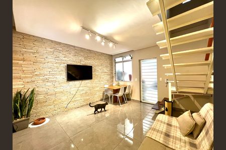 Casa de condomínio para alugar com 78m², 2 quartos e 1 vaga Casa de condomínio para alugar com 78m², 2 quartos e 1 vagaSala
