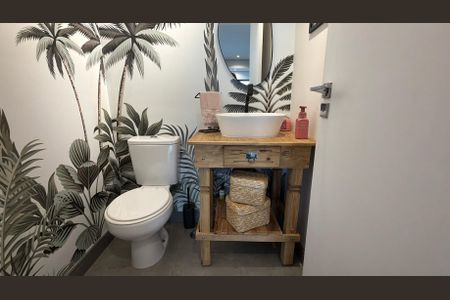 Apartamento à venda com 83m², 2 quartos e 1 vaga Apartamento à venda com 83m², 2 quartos e 1 vagaLavabo