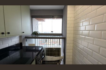Apartamento à venda com 83m², 2 quartos e 1 vaga Apartamento à venda com 83m², 2 quartos e 1 vagaÁrea de Serviço