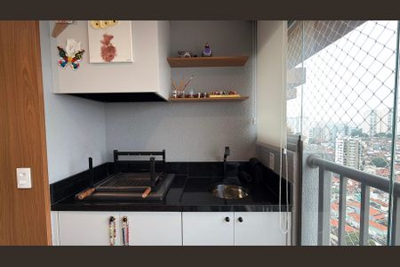 Apartamento à venda com 83m², 2 quartos e 1 vaga Apartamento à venda com 83m², 2 quartos e 1 vagaSala/Sacada
