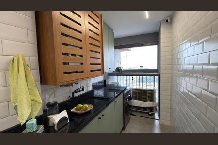 Apartamento à venda com 83m², 2 quartos e 1 vaga Apartamento à venda com 83m², 2 quartos e 1 vagaÁrea de Serviço