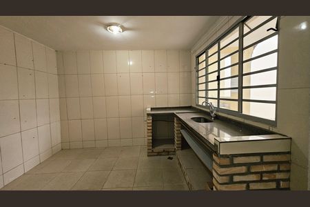 Casa à venda com 120m², 4 quartos e 2 vagas